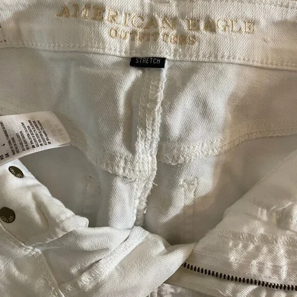 Like new American Eagle White Denim skirt - Picture 4 of 5